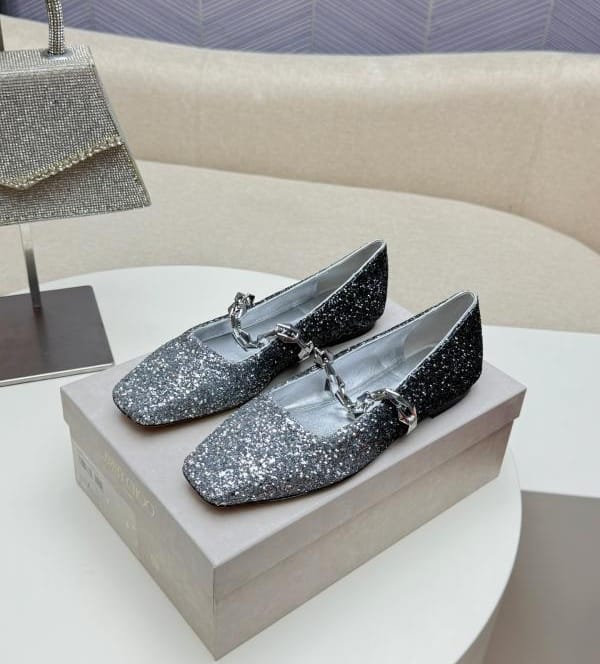 Zhou Yangjie Jimmy Choo Rosalia Chain Ballet Shoes Mary Jane Single Shoes