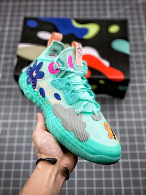 Sports shoes of the fifth generation of Harden