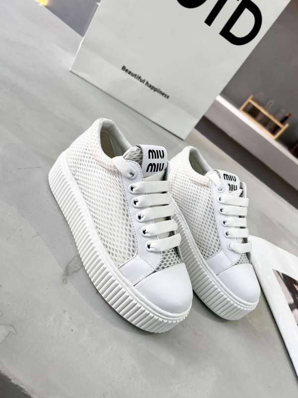 Miumu Spring and new style of shoes in white girls of girls