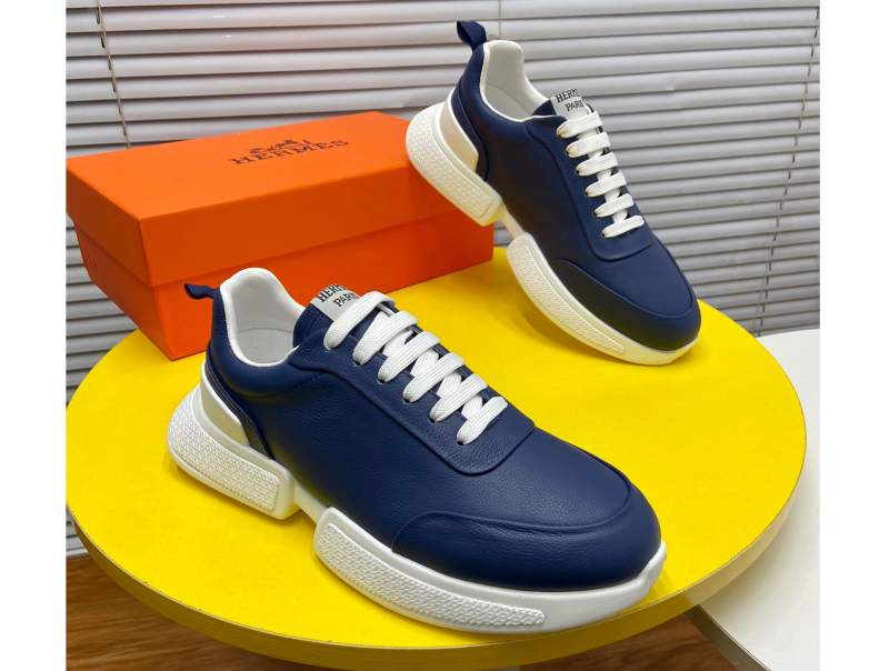 The latest relaxed men's shoes in high -end leather hermes