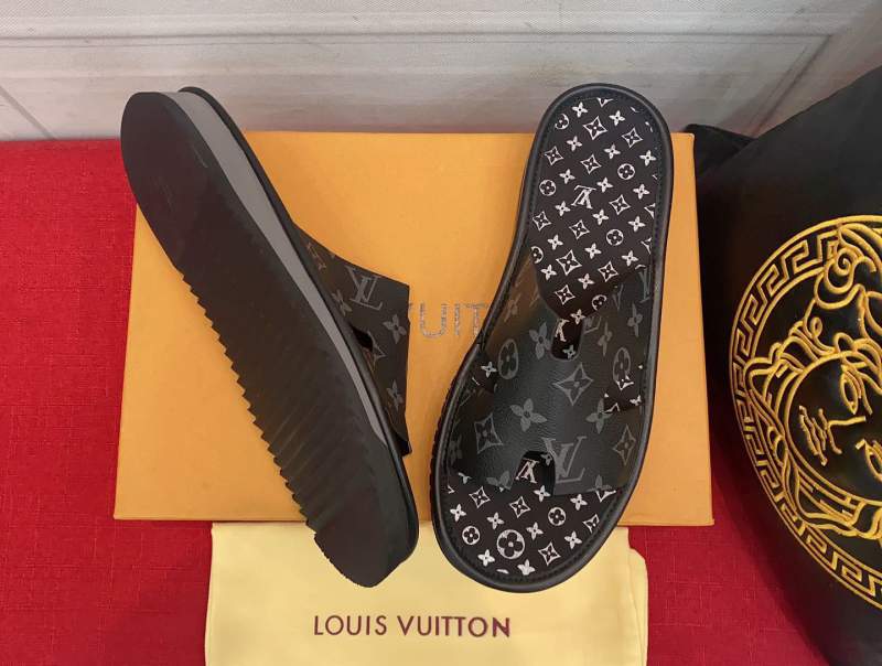 LV Louis Vuitton Counter New Casual Men's Slippers