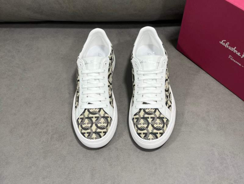 Ferragamo high -level fashion sneakers