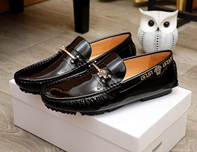 New Versace for men's new shoes