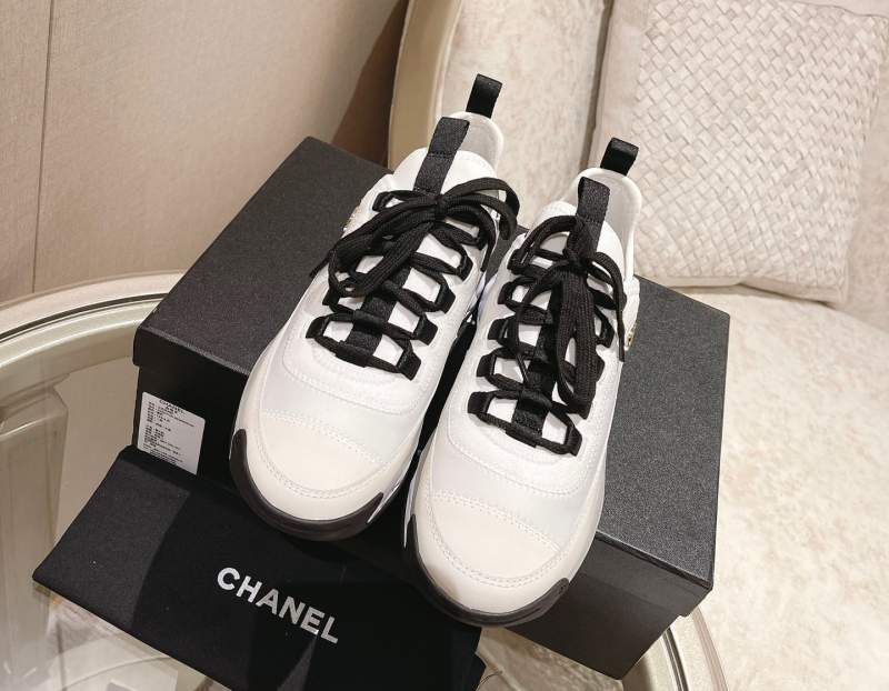 Chanel Chanel 2022 Spring and Summer New Color Breathable Mesh Sports Shoes
