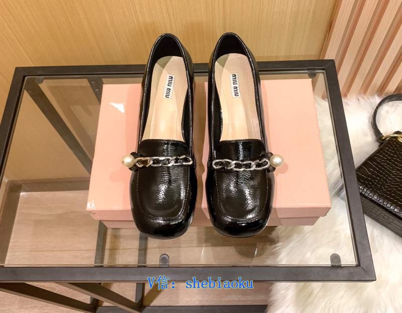 Miumiu new thick heel shoes