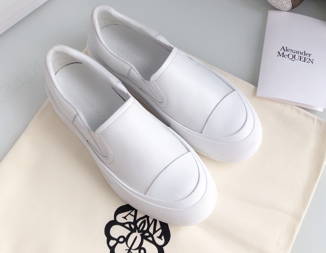 McQueen White Shoes Casual Couple Black and White style