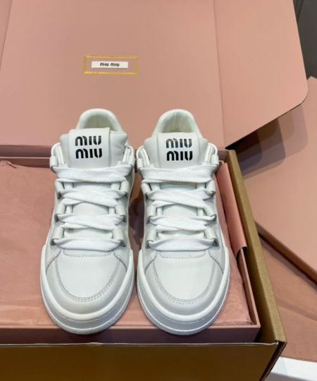 Miu Miu Iconic White Leather Sneakers popular beatiful white shoes copy brand sport shoes