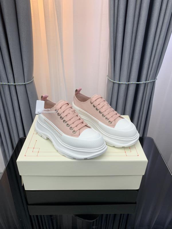 Alexander McQueen New couple (Rose)