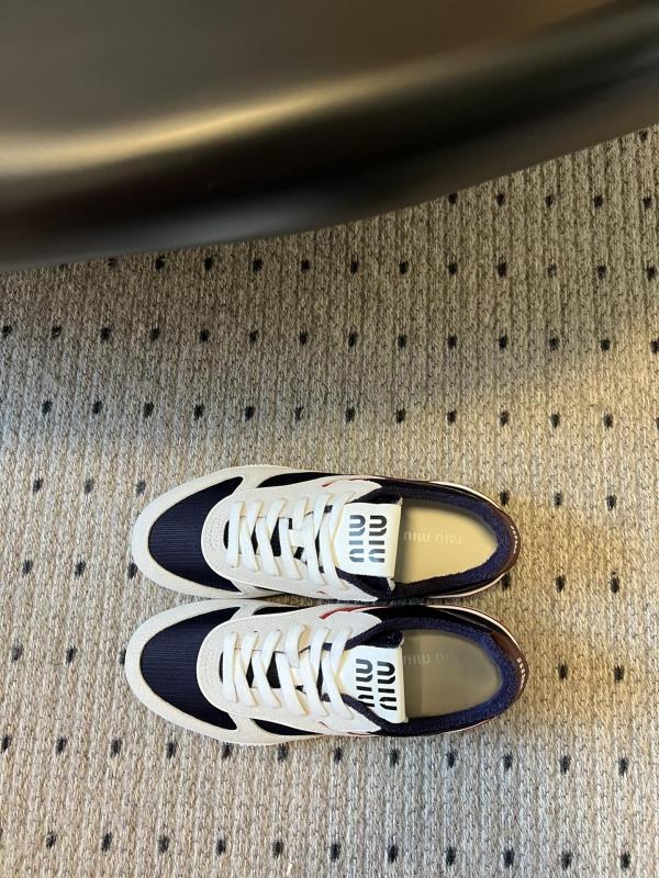 Miu Miu Mme Miu Mrs. 2025 Spring and summer new German traine
