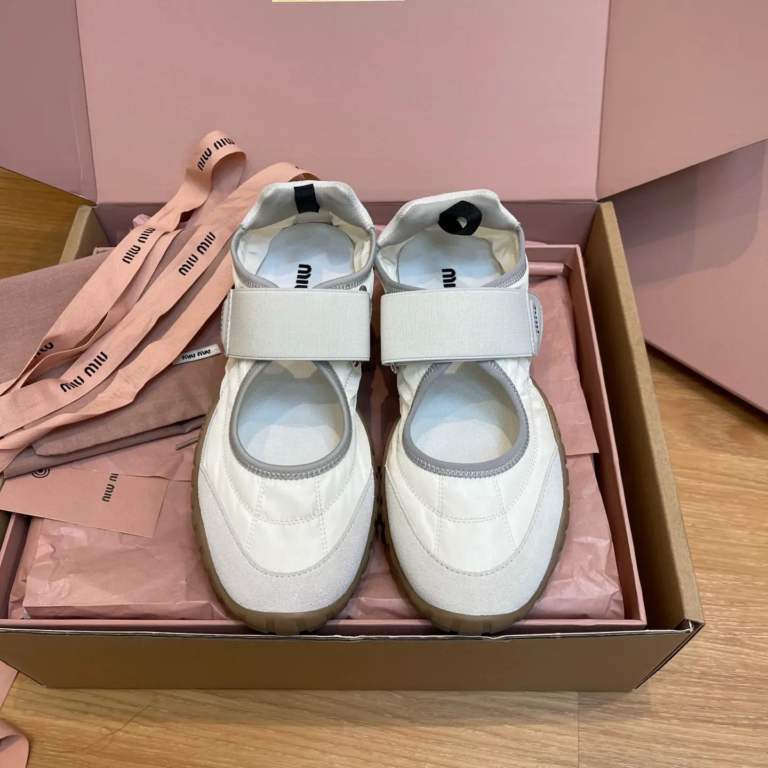 Luxe Shoes _ High Quality 1:1 Replica Shoes 45 Lv Gym Shoes