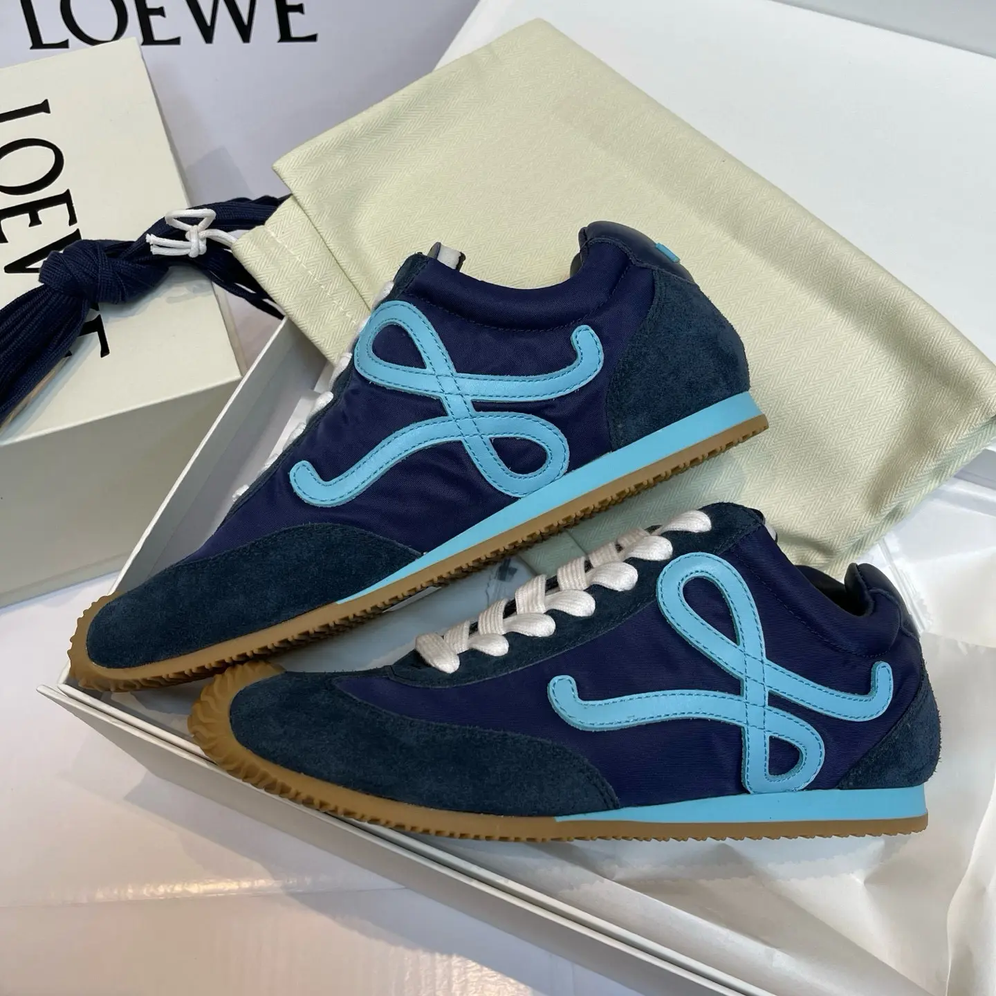 Lv Red Sole Shoes