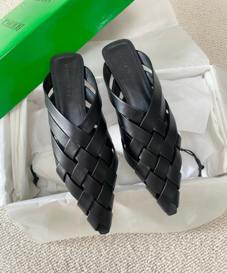 Bottega Venet 2023 Flat-Soled Woven Sandals Womens​