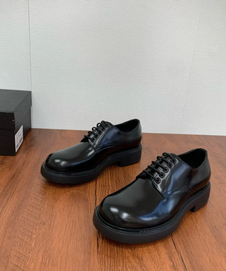 Prada 2024 Men's Round-Toe Cowhide Lace-Up Derby Shoes