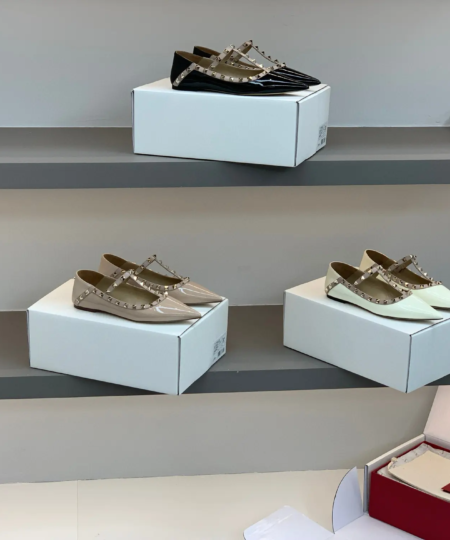 Valentino one-strip flat shoes