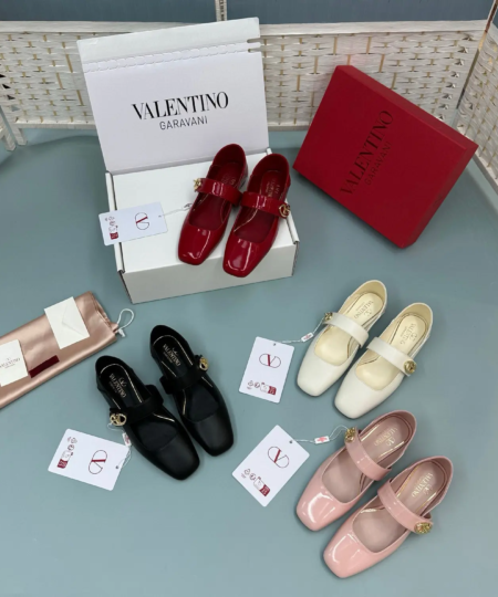 Valentino VALENTINO GARAVANI VLOGO LOCKER Calfskin Double Wear Mary Jane Ballet Shoes