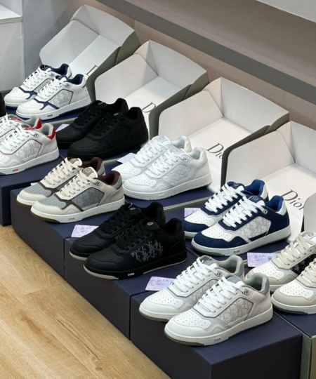 Dior B27 Low cut Series Dior casual sports couple sneakers series, the highest version in the market (100)