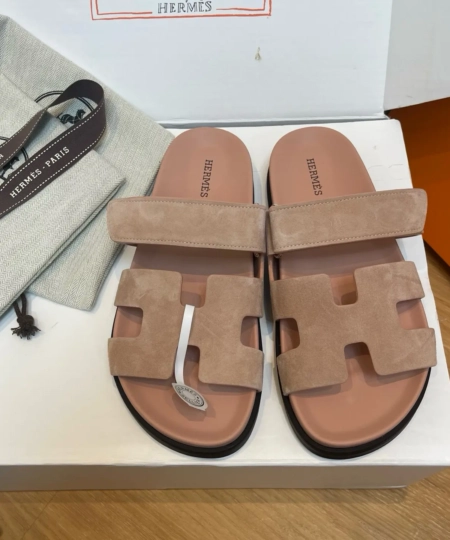 Purchase ceiling-level Hermes Chypre slippers (1)