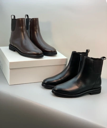 The Row mid-calf flat boots, minimalist and sophisticated factory wholesale (3)